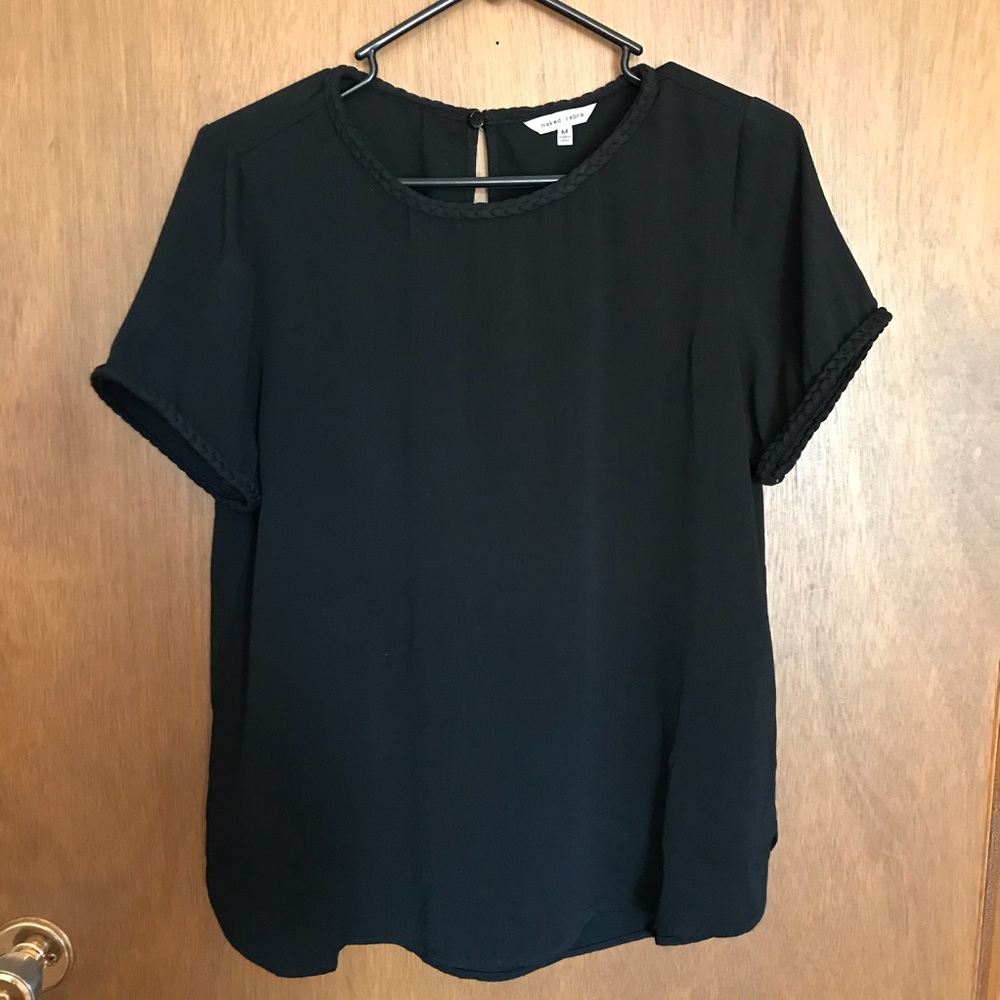 Braided trim tee